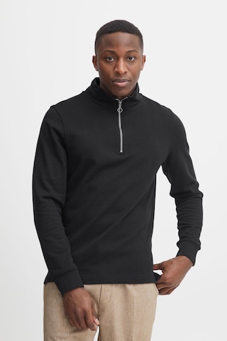 Casual Friday Sweatshirt 'Sebastian' in Black: front