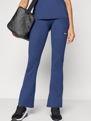 NIKE Расклешенный Спортивные штаны 'ONE' в Синий