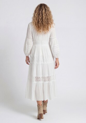 Robe IZIA en blanc