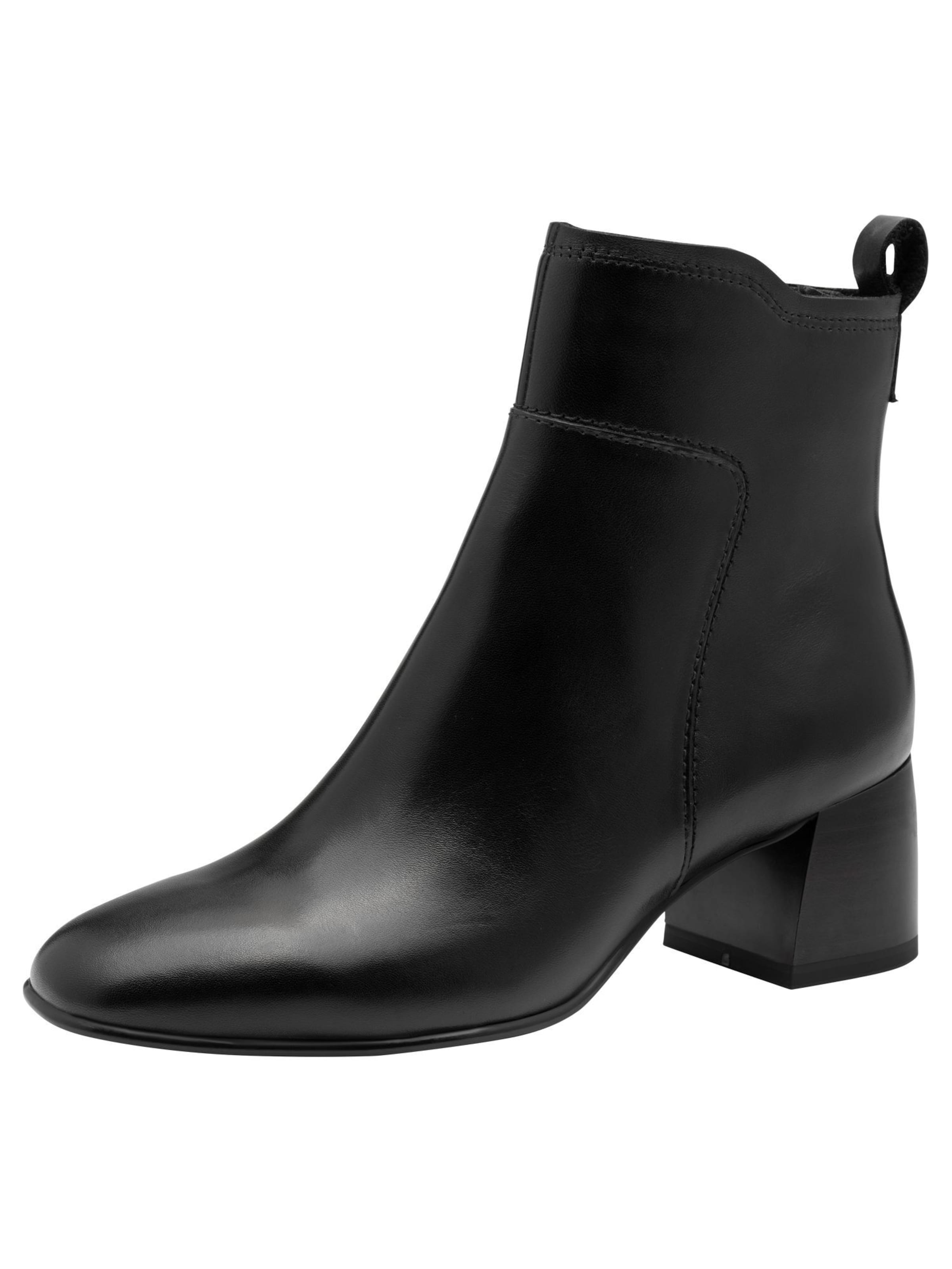 Tamaris Bootie in Black: front