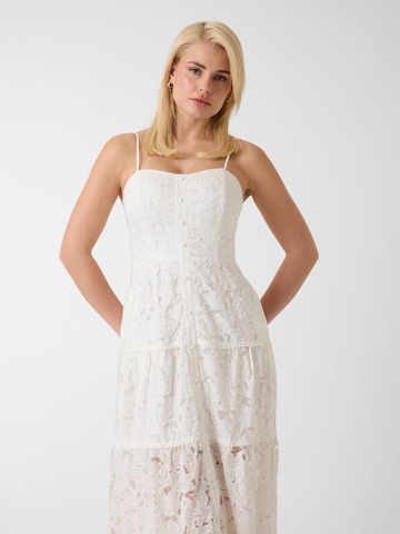 GUESS Kleid in Weiß