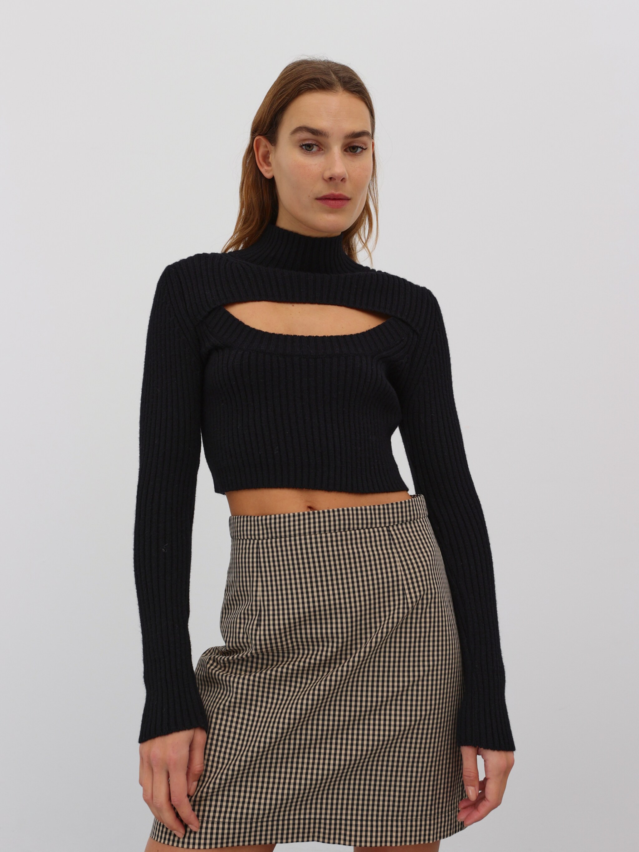 EDITED Produkter Pullover 'Yarina' sort
