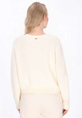 DreiMaster Vintage Knit cardigan in White