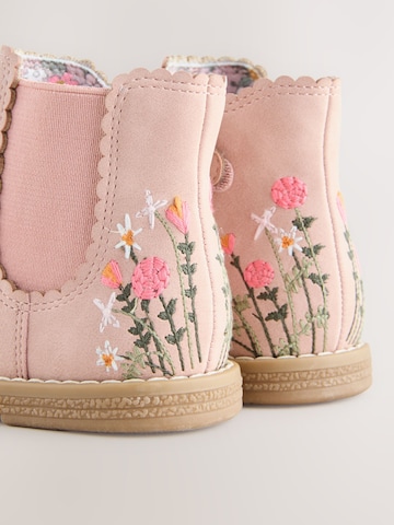 Next - Botas en rosa