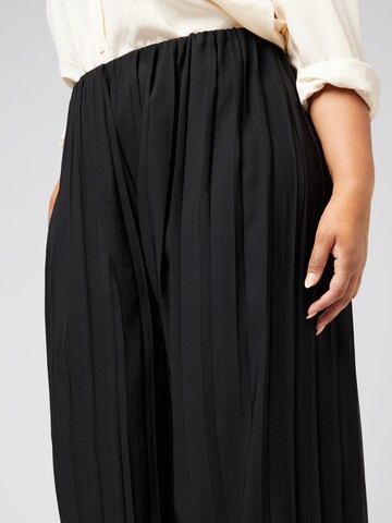 Guido Maria Kretschmer Curvy Wide leg Broek 'Lucila' in Zwart