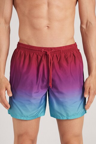 INTIMISSIMI Board Shorts in Red: front