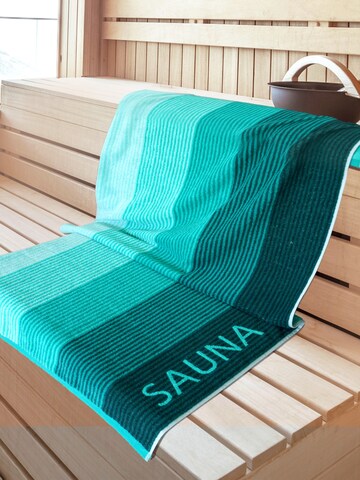 Lashuma Towel 'Helsinki' in Green