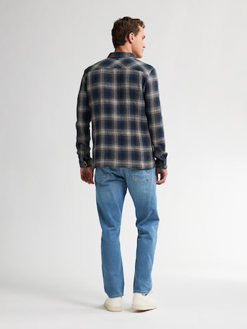 Petrol Industries Средняя посадка Рубашка в Синий