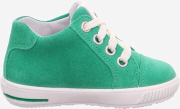 SUPERFIT - Zapatos primeros pasos 'Moppy' en verde