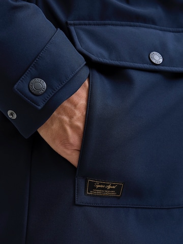 JACK & JONES Välikausiparka 'JJFINN' värissä sininen