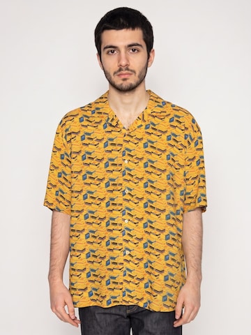 Fit confort Chemise 'Kodak Film Aloha' Brava Fabrics en jaune : devant