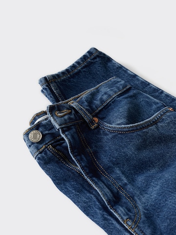 Tapered Jeans de la MANGO pe albastru