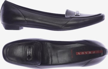 PRADA Flats & Loafers in 41 in Black: front