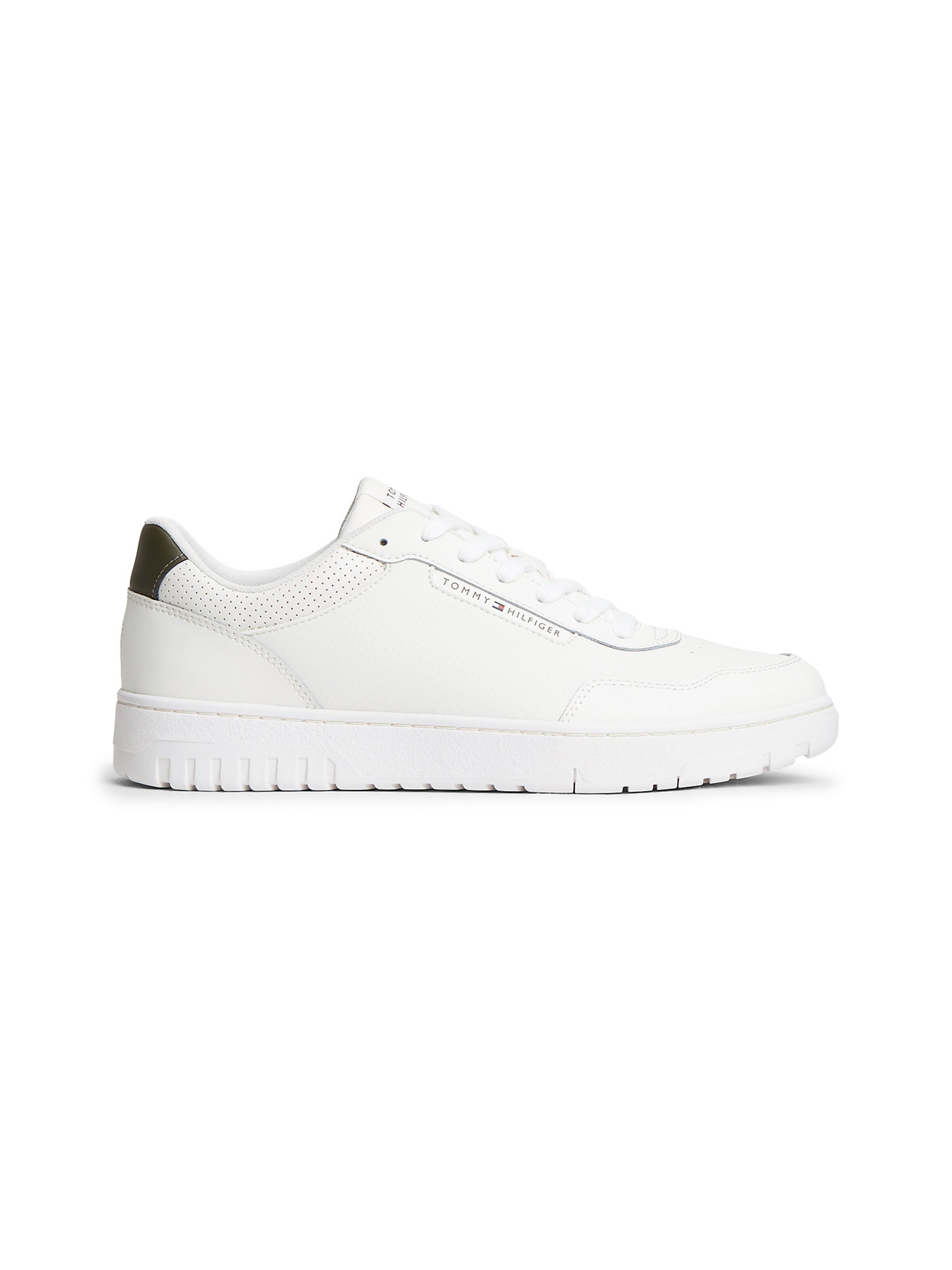 TOMMY HILFIGER Sneakers 'Basket Core' in White
