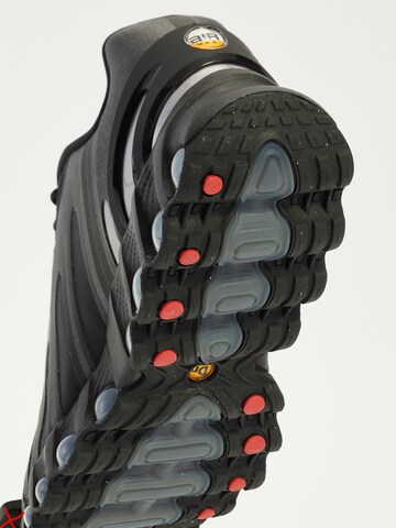 Nike Sportswear Низкие кроссовки 'AIR MAX DN8' в Черный