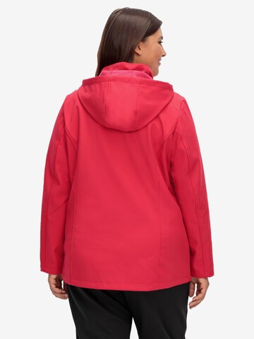 SHEEGO Performance Jacket in Red