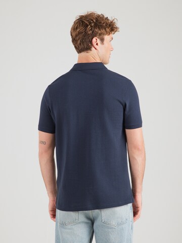 T-Shirt Lyle & Scott en bleu : derrière