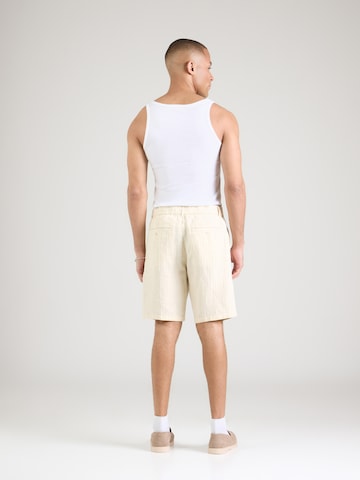 Regular Pantaloni eleganți de la GANT pe bej