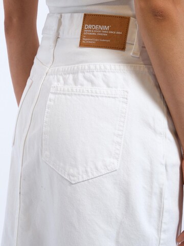Dr. Denim Rok 'Myra' in Wit