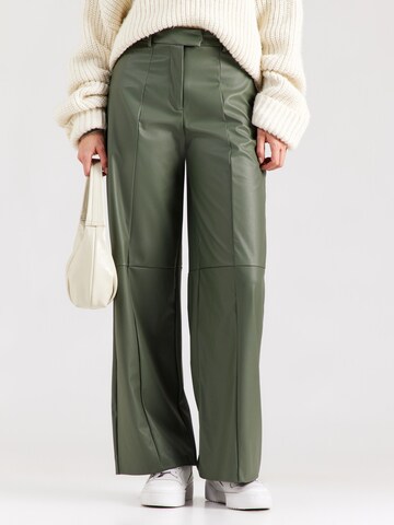 ABOUT YOU Zvonové kalhoty Kalhoty 'Ines' – zelená: přední strana