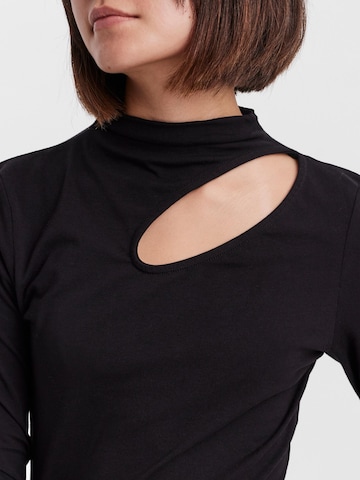 VERO MODA - Camiseta en negro