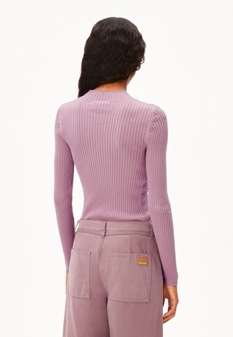 Pullover 'ALAANI' di ARMEDANGELS in lilla: dietro