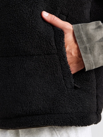 Pegador Mellény 'LANDIN' - fekete