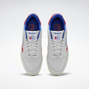 Sneaker low 'Club C Revenge Legacy' de la Reebok pe gri