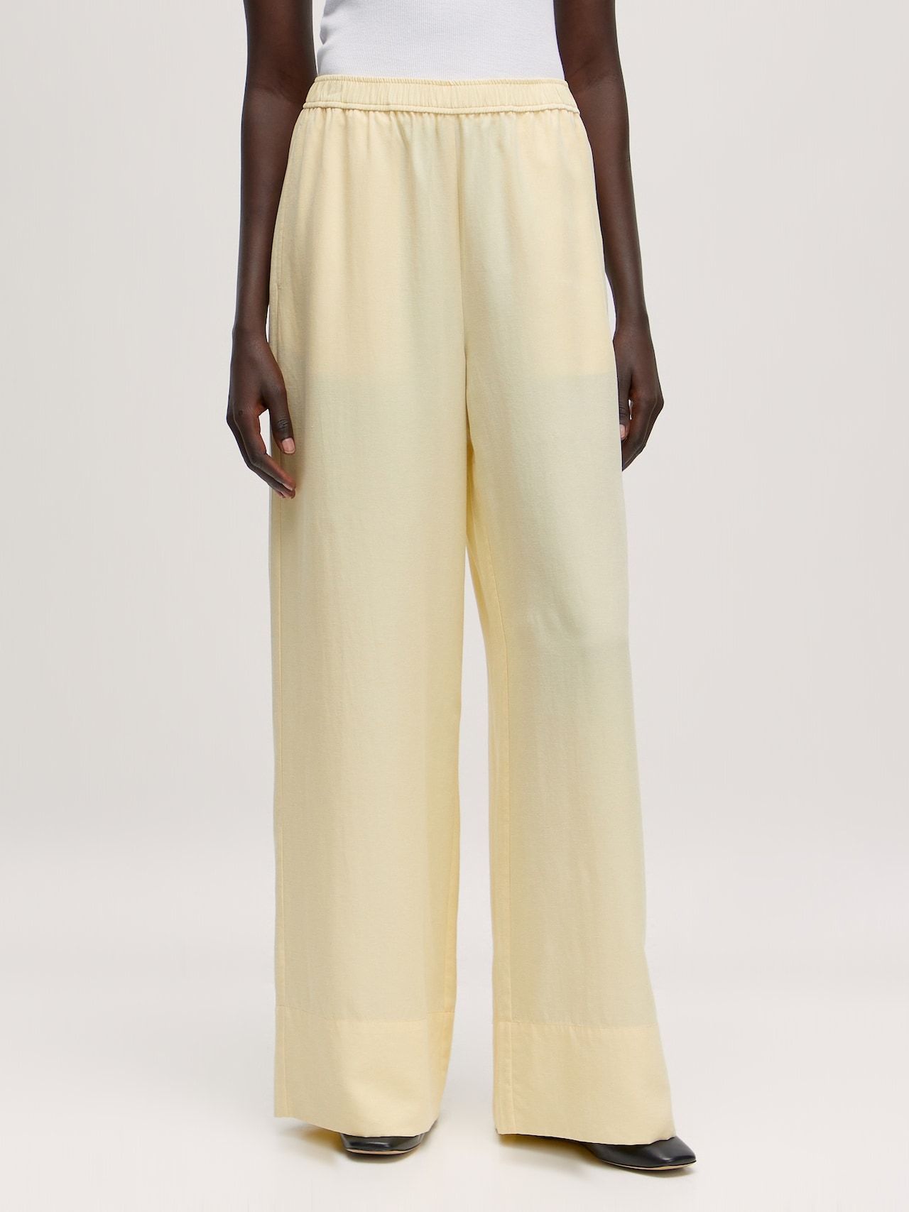 EDITED Produits Pantalon 'Cataleya' beige