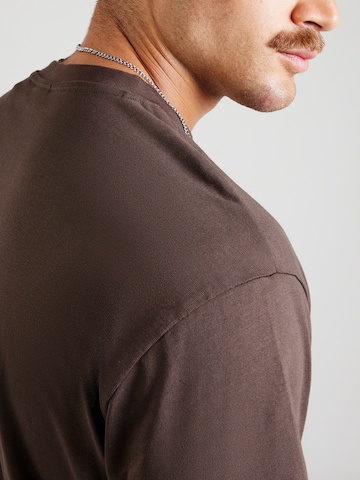 T-Shirt 'ONSFRED' Only & Sons en marron
