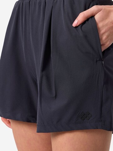regular Pantaloni sportivi 'Shorts' di Tommy Life in grigio