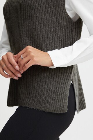 b.young Pullover 'NORA' in Grau