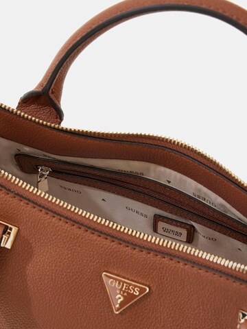 GUESS Schoudertas 'Guess Sac Bandoulière Anadela 3 Comp Satch Cognac' in Bruin