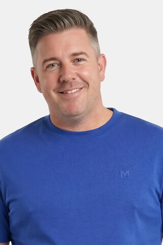 Men Plus Shirt in Blue