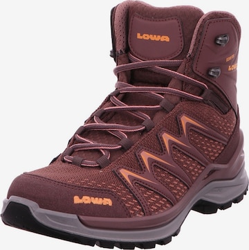 LOWA Boots 'Innox Pro' in Rot: Vorderseite