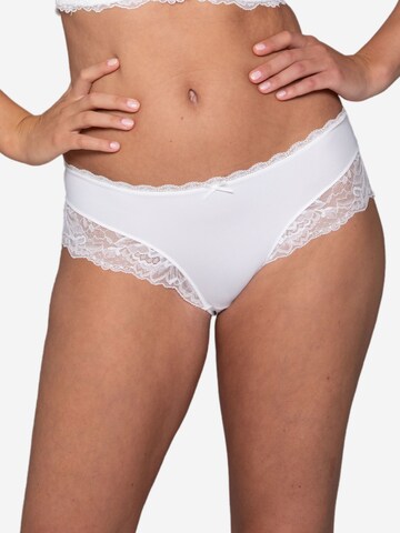 SugarShape Thong 'Suki' in White: front