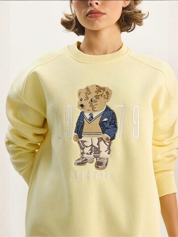 Felpa di Bianco Lucci in giallo