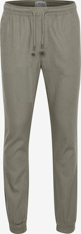 11 Project Slim fit Pants in Beige: front