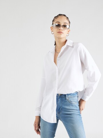 Happiness İstanbul Bluse in Weiß