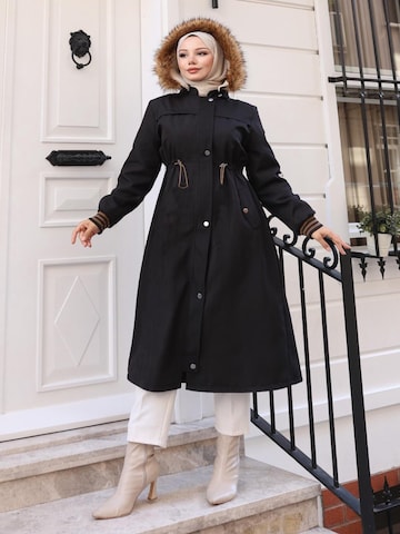 MODAMIHRAM Winterjacke‌‌‌ in Schwarz: Vorderseite
