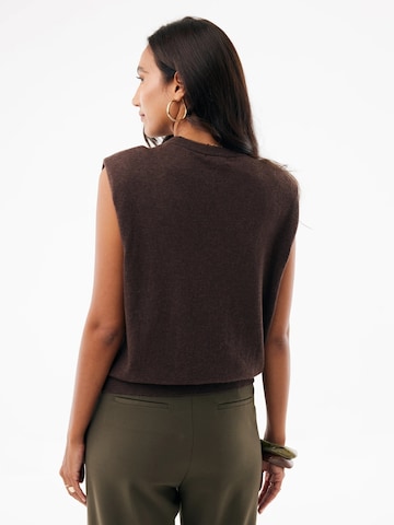 MEXX Topp i brun