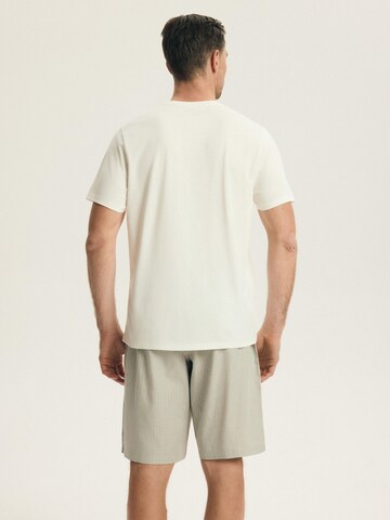 Henderson - Pijama corto 'Nigri' en beige