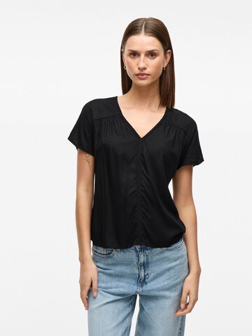 VILA Blouse in Black: front