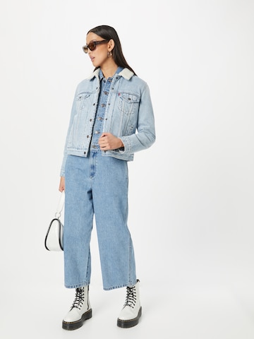 mėlyna LEVI'S ® Demisezoninė striukė 'Original Sherpa Trucker'