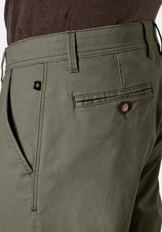 REDPOINT Slim fit Chino Pants in Green