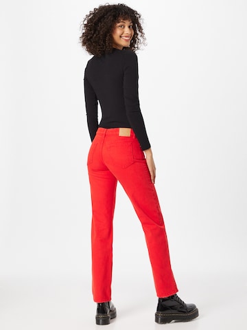 WEEKDAY Regular Jeans 'Arrow' in Red