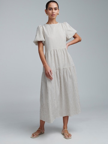 Robe 'Sitia' St MRLO en blanc