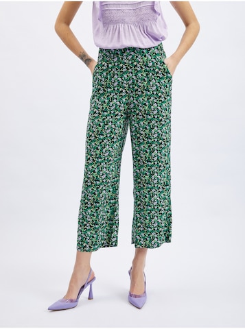 Orsay Loose fit Pants in Green: front