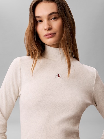 T-shirt Calvin Klein Jeans en gris