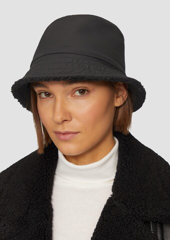 Bonnet s.Oliver en noir